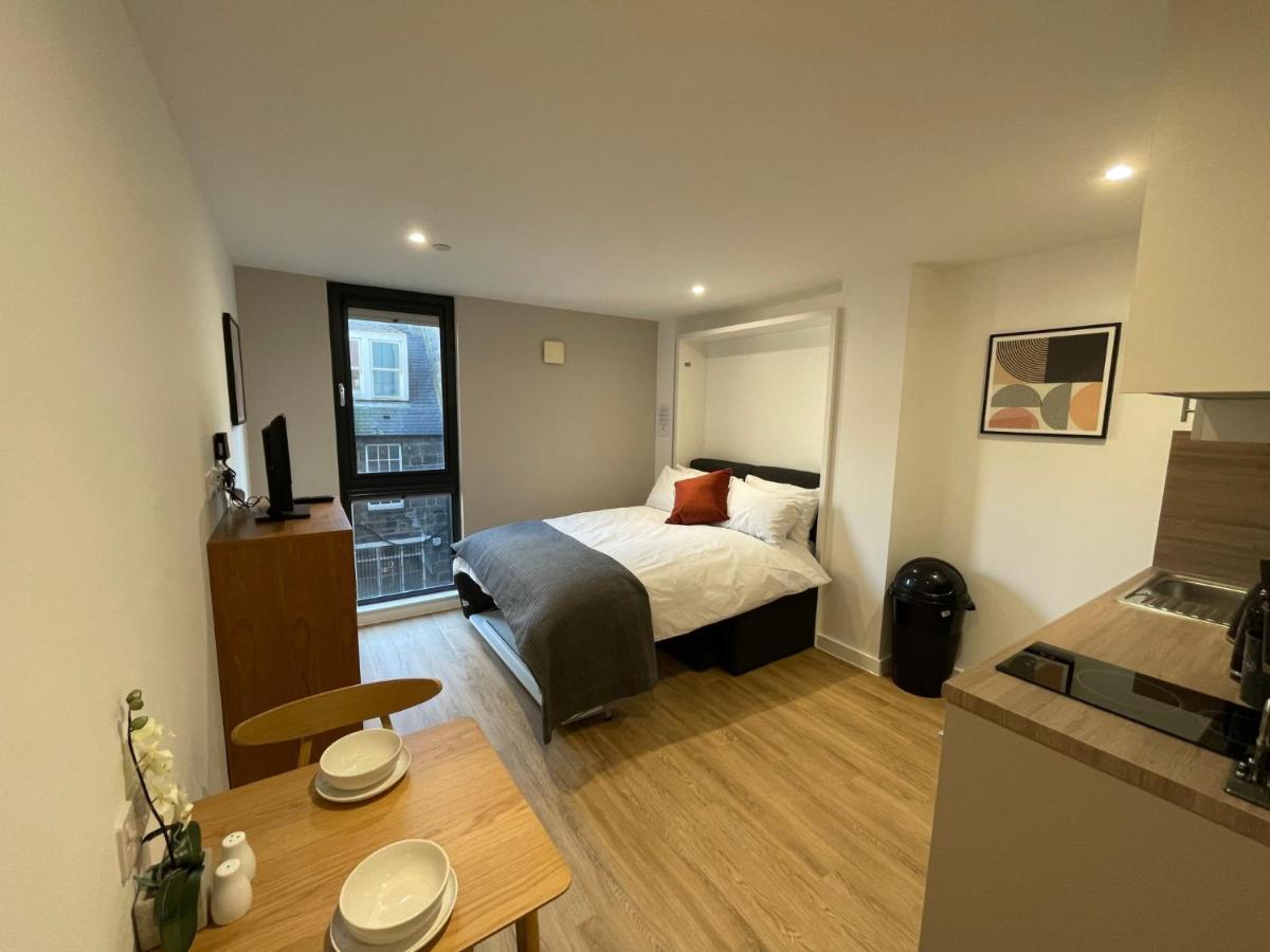 Chic Apartments And Studios At The Point In Aberdeen Eksteriør billede