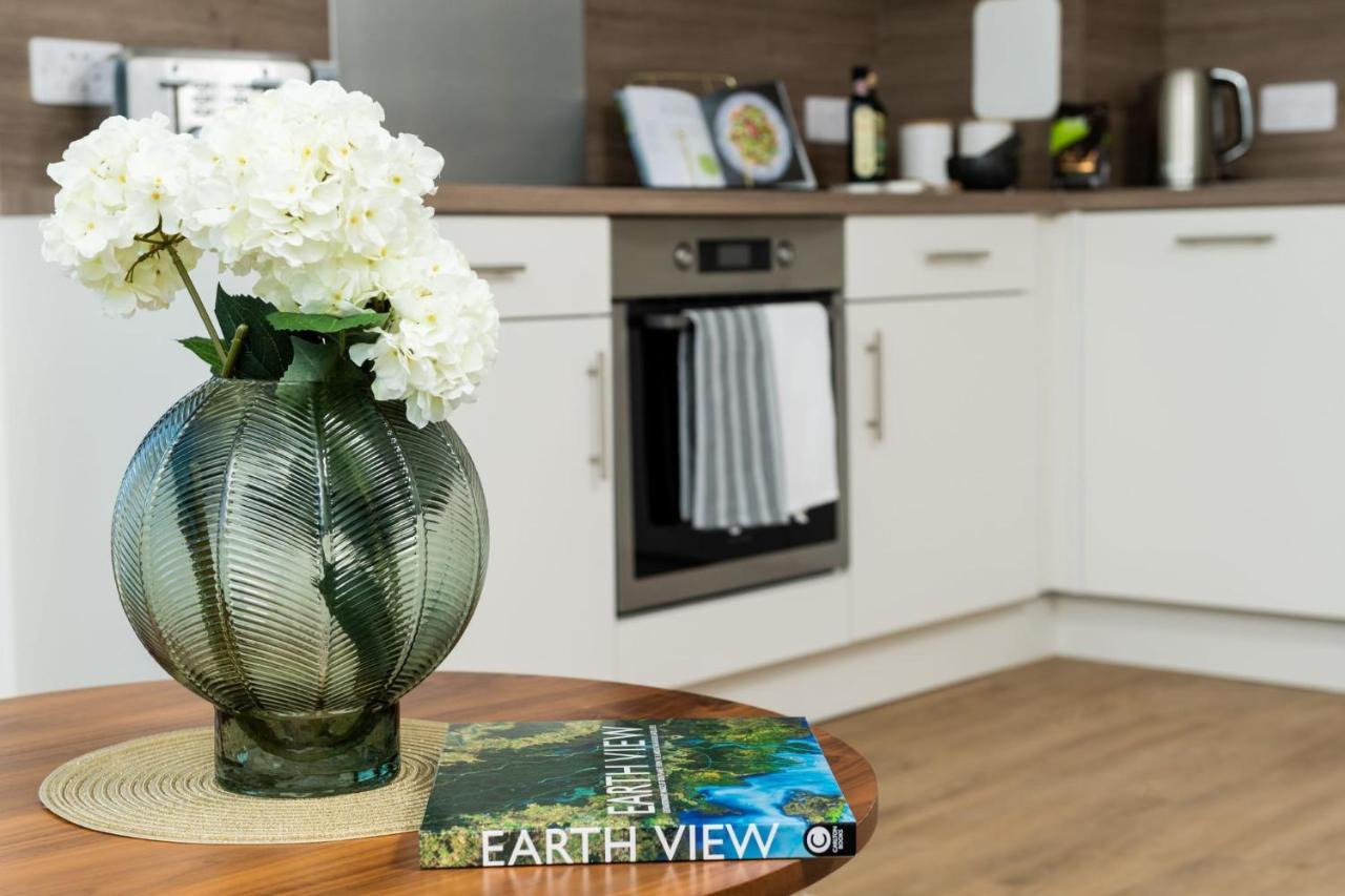 Chic Apartments And Studios At The Point In Aberdeen Eksteriør billede