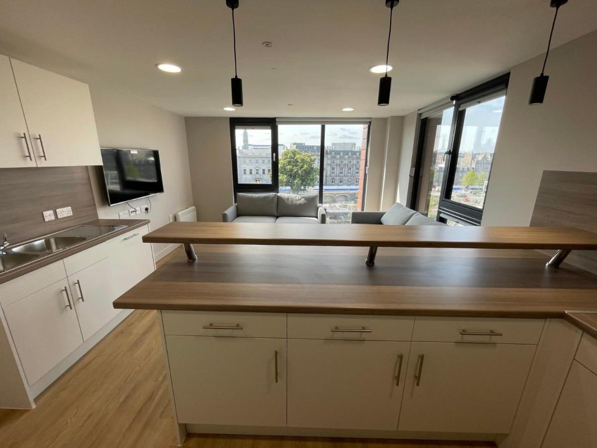 Chic Apartments And Studios At The Point In Aberdeen Eksteriør billede